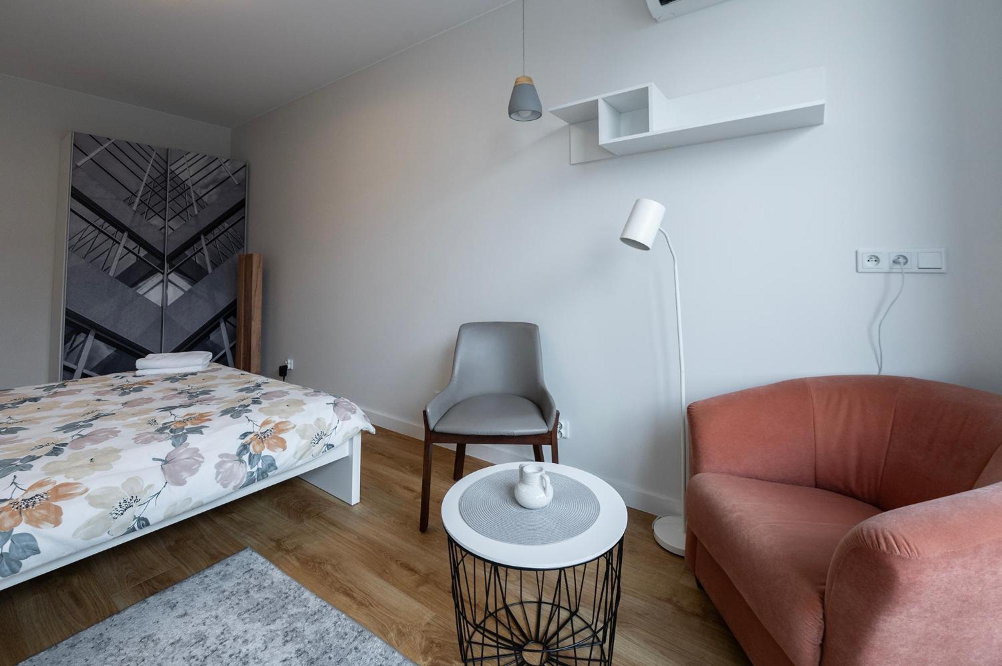 Highest Penthouse In Lodz- Ii Floors With View &free Parking *