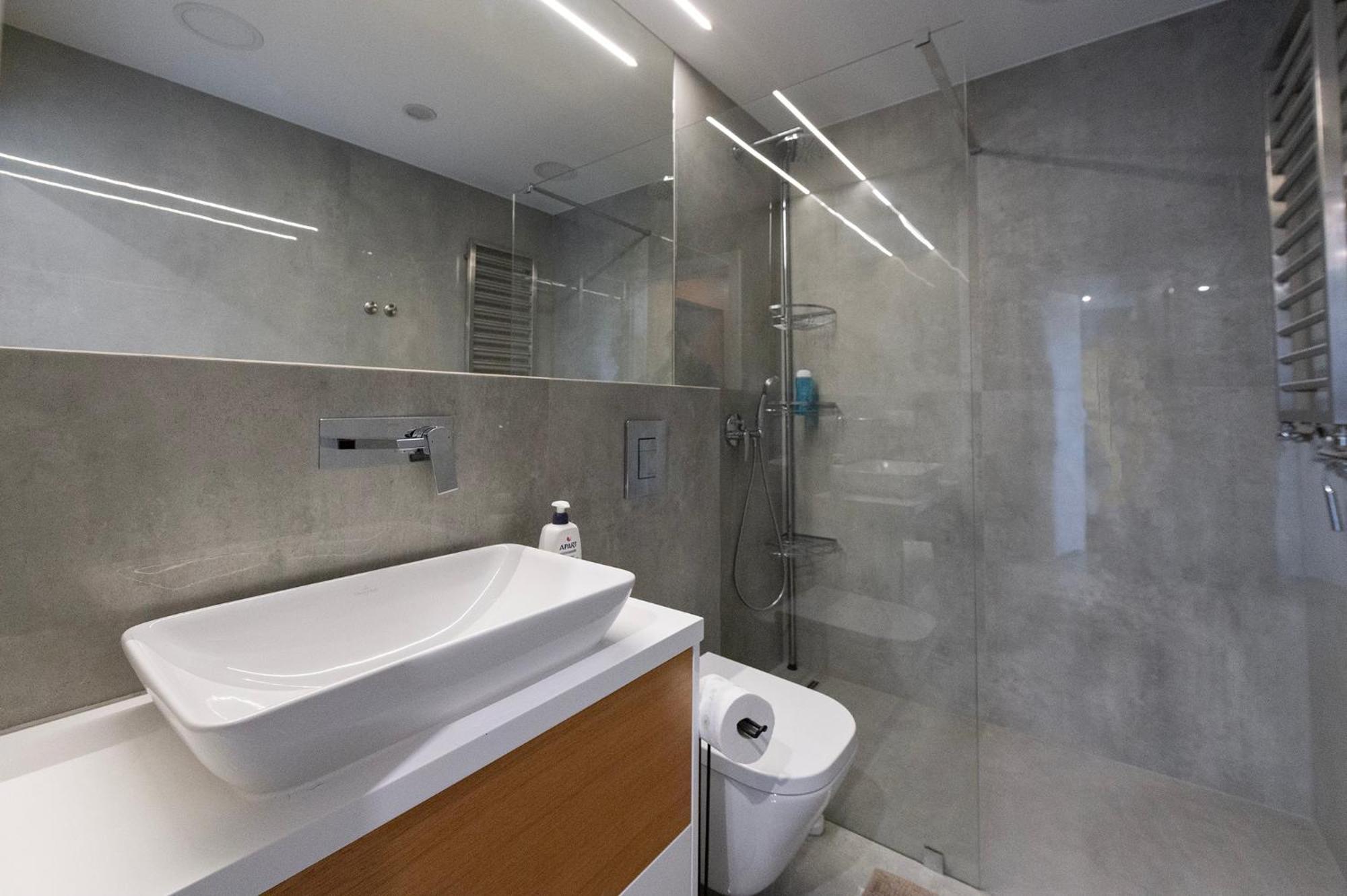 Apartament Highest Penthouse In Lodz- Ii Floors With View &free Parking *