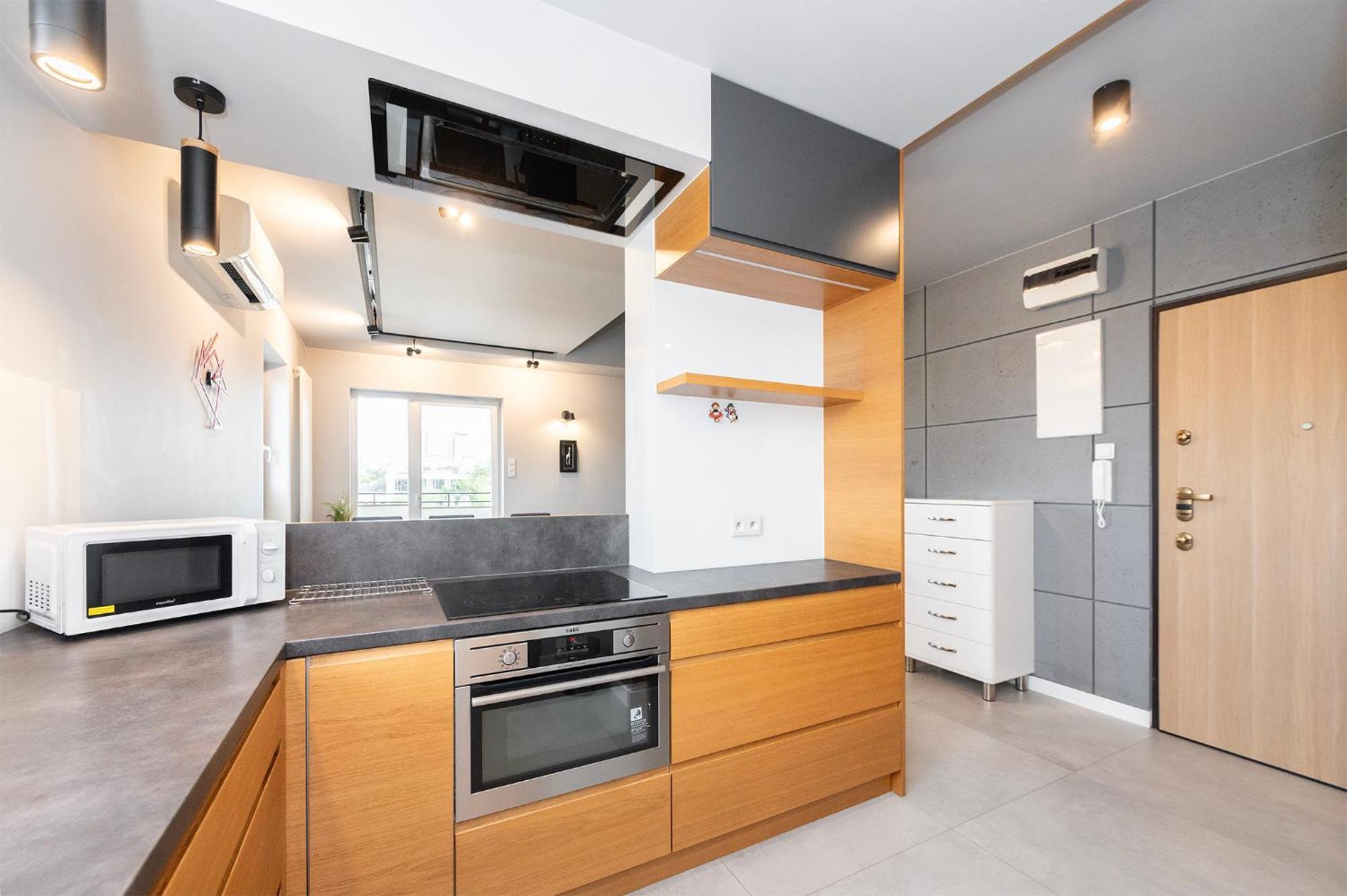 Highest Penthouse In Lodz- Ii Floors With View &free Parking Apartament